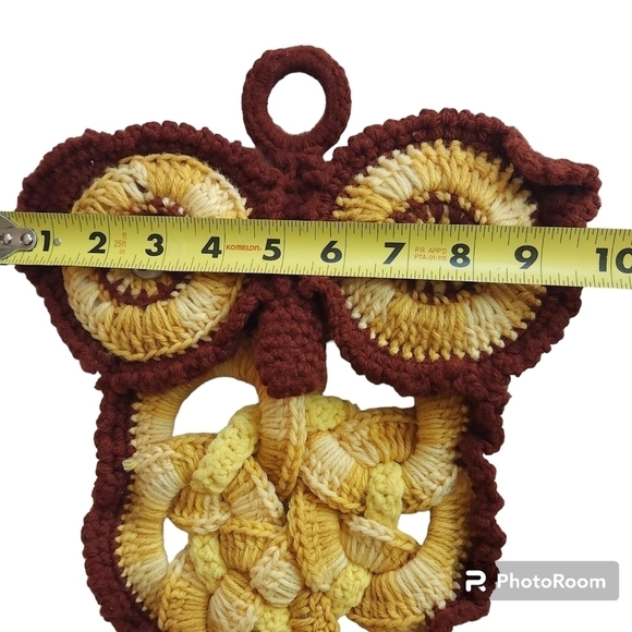 Vintage Crochet Owl Towel Holder - Picture 5 of 5